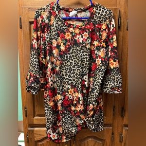 Now N Forever woman’s top